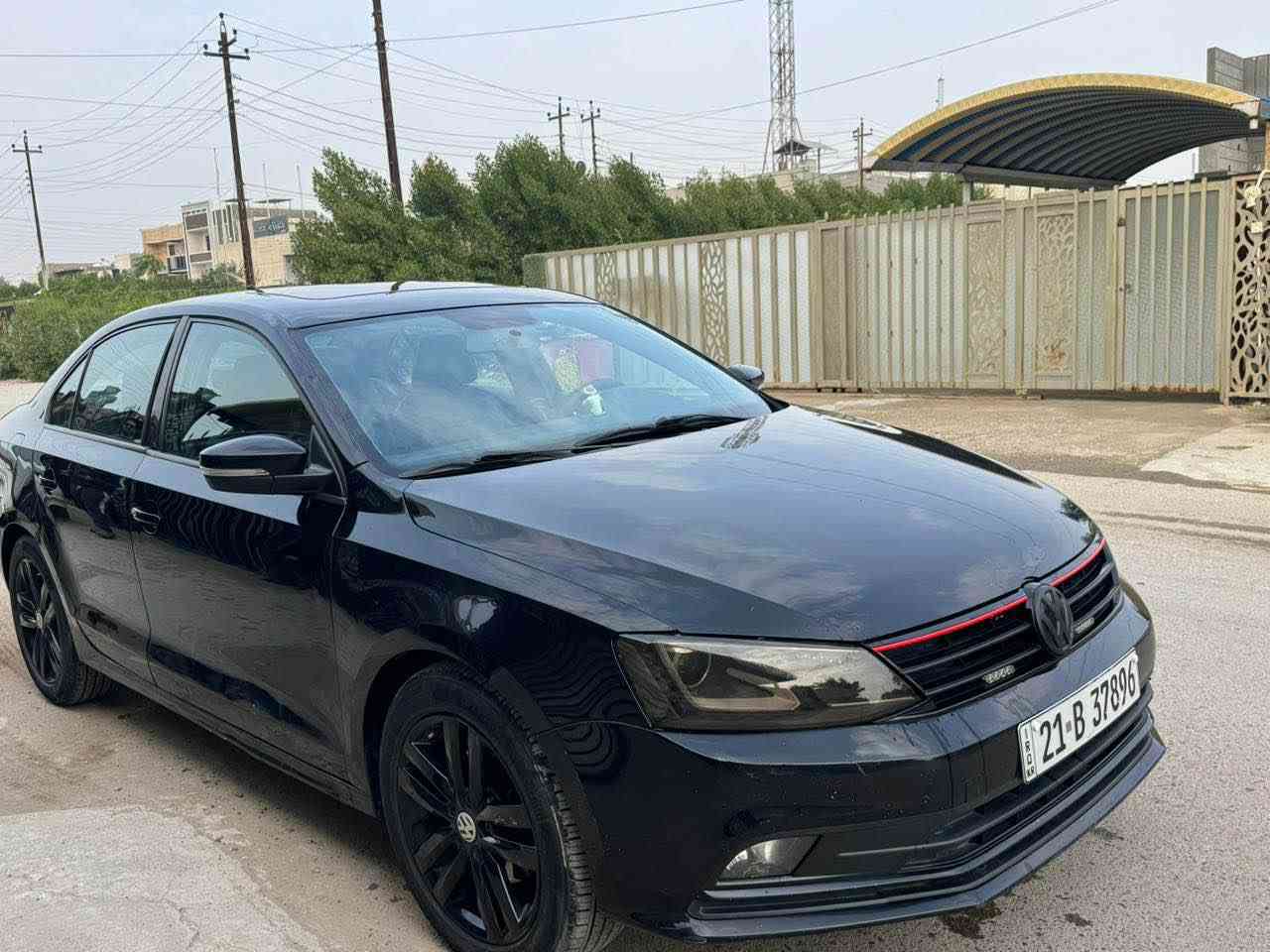 السلام عليكم 

جيتا TSI

موديل 2018 S

حجم المحرك 
1800cc تيربو
فتحه 

بصمه 

شاشة ابل كار بلي

أندرويد اوتو 

كامرة خلفية 

حساسات خلفية وقوف ذاتي

كشنات جلد + تدفئه 
كشنات 

رادار جانبي + رادار 
خلفي

لد امامي + زنون بلادي 

ماشيه 90

ضررها ٣ قطع تبديل بدون ضربه ماعرف سرقة او شخوط بس القطع مبدلة

وارد الماني 

كير ومكينة مكفولة 
كفاله عامة

تخم تاير جديد
صدر جديد سيارة مصروف عليها ونصبتها حلوة 
موقعها بغداد الاعظمية المقبرة الملكية
هاتف : *********** بغداد, العراق
