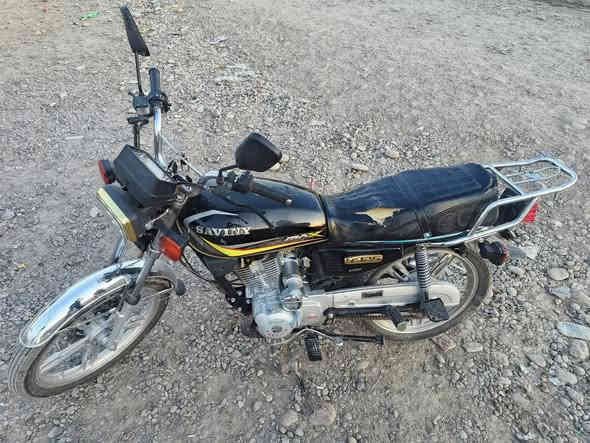 سلام عليكم  يوجد ماطور  سافان 2020محرك مامفتوع كلش نضيف صاحبو مديون يريد يبيعو‏ طالب عليه 400 بي مجال مكان جنوب الموصل القياره قريه العوسجه  رقم صاحب الموطور ‪***********‬‏
