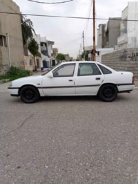 فيكترا • ١٩٩٢ • حجم ٢٫٠