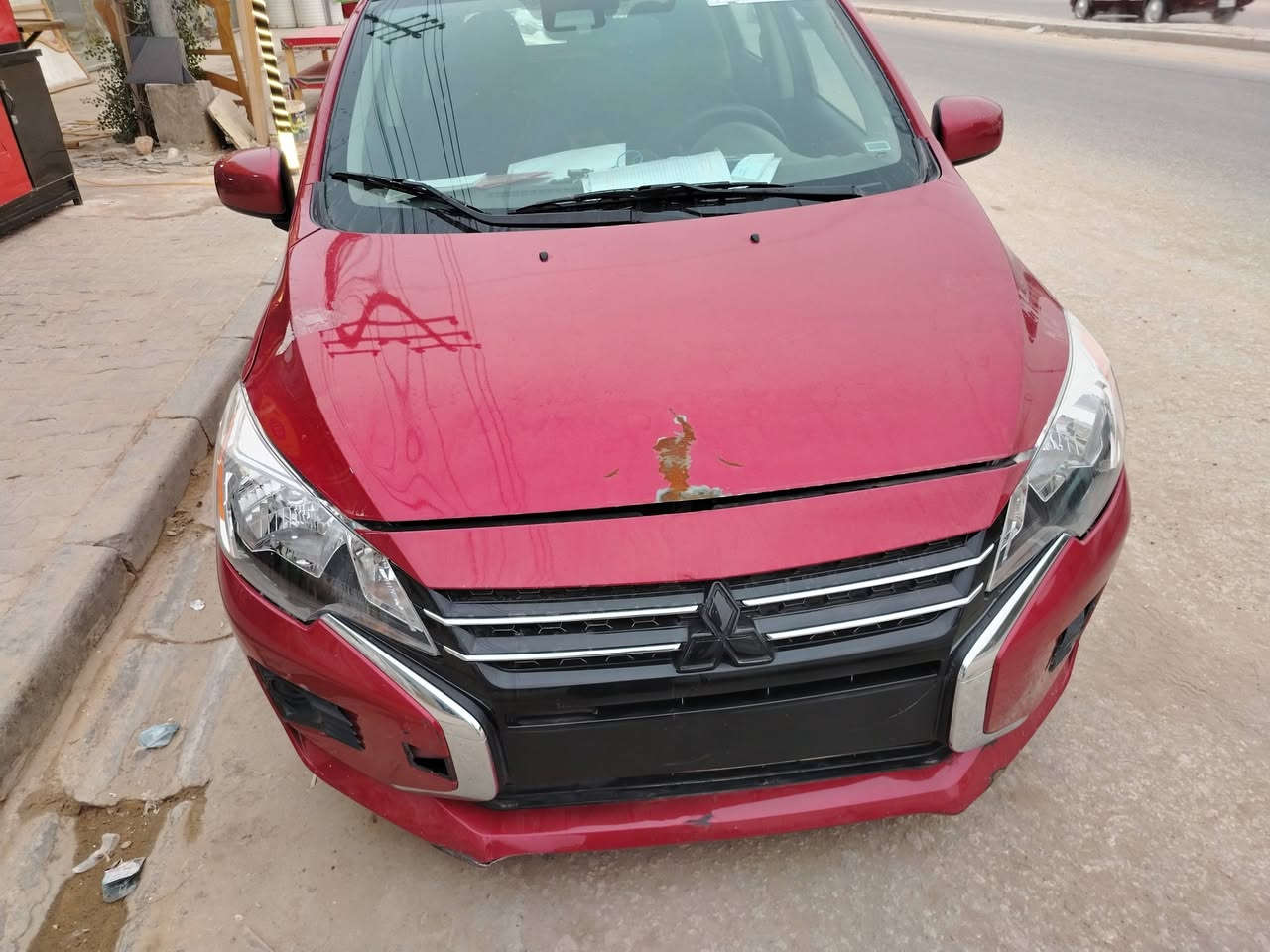 سلام عليكم ورحمة الله سياره ميراج موديل ٢٤ حادث كولش بصيط بعده مامسجله بإي محافظه تكدر تسجله السعر ٩٥ غير متواجد على الفيس علمآ ان السياره موجود في النجف وماشيه ١١ الف ميل
للاستفسار *********** متوفر اتصال واتساب
