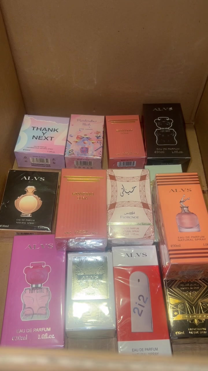 عطور ميني بل كيلو موجود
سعر كيلو ١١ الف
واحد كيلو ٨ عطور 
يوجد توصيل لجميع محافظات العراق 
***********
