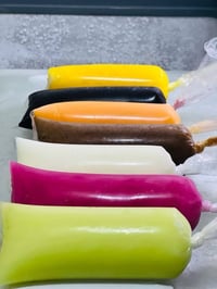 عصير • نكهات متعددة • توصيل مجاني