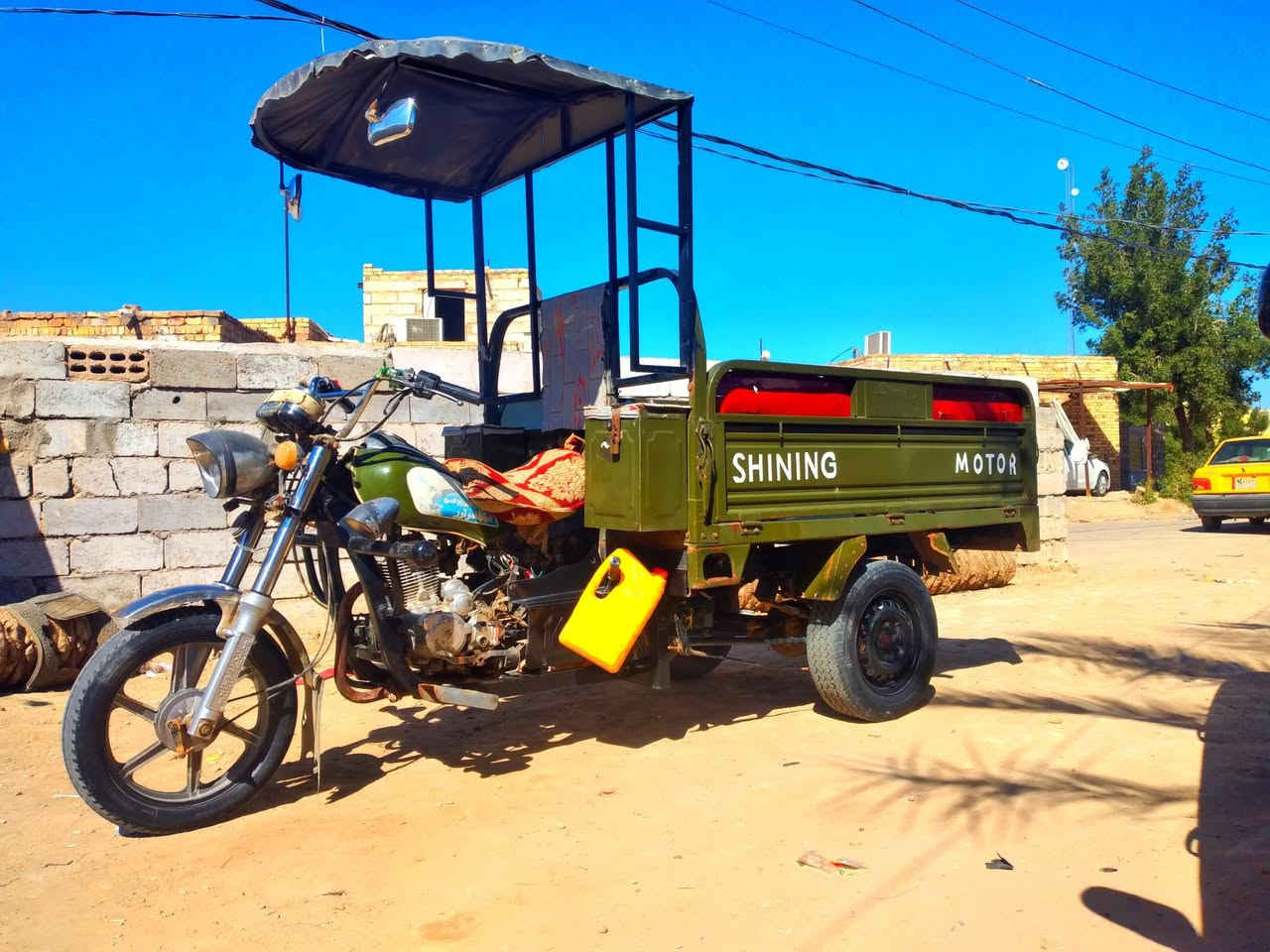 ستوته موديل 20 رقم نجف بيها خيط بخار وغراضها موجوده بس الشد مليونين وبيها مجال تواصل رقم الهاتف *********** العنوان الديوانيه قضاء الشاميه قريه العجميه
