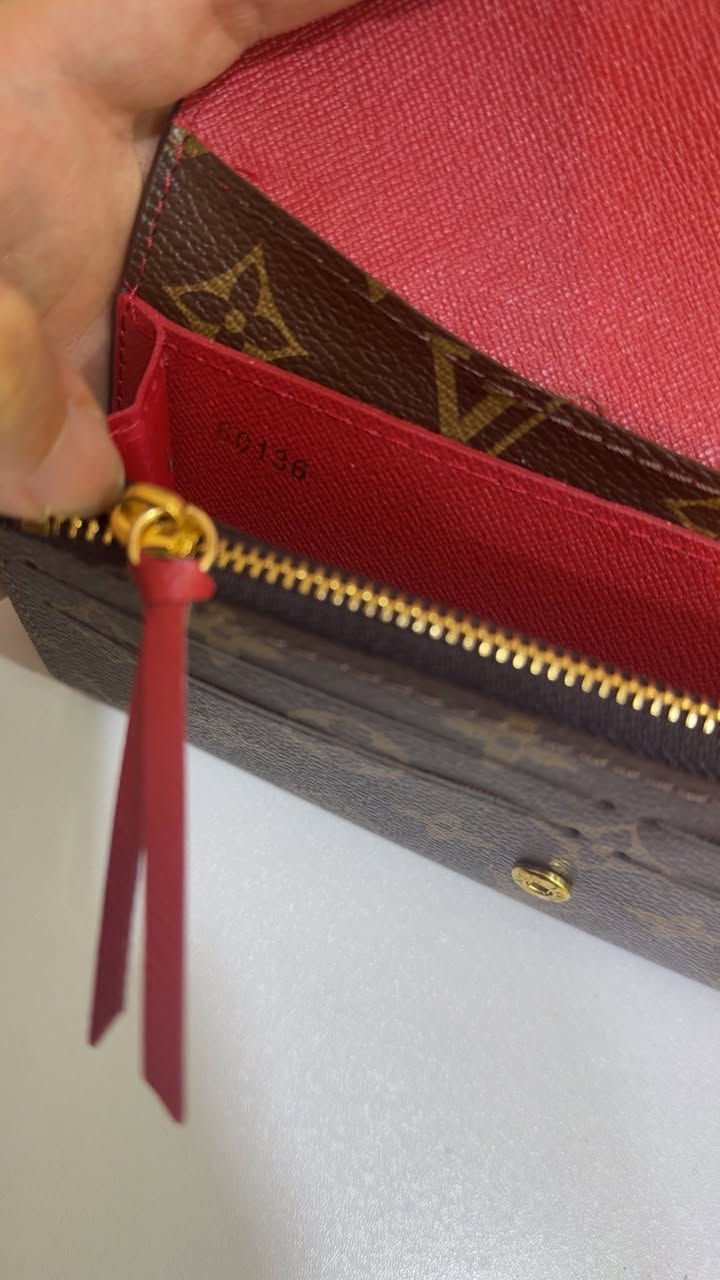 جزدان نسائي من ماركه لوي فيتون يجنن اصلي 🦋🧿


**إذا كنت صاحب هذا الإعلان وتريد حذفه لأي سبب، رجاءا أرسل رسالة إلى الدعم الفني**