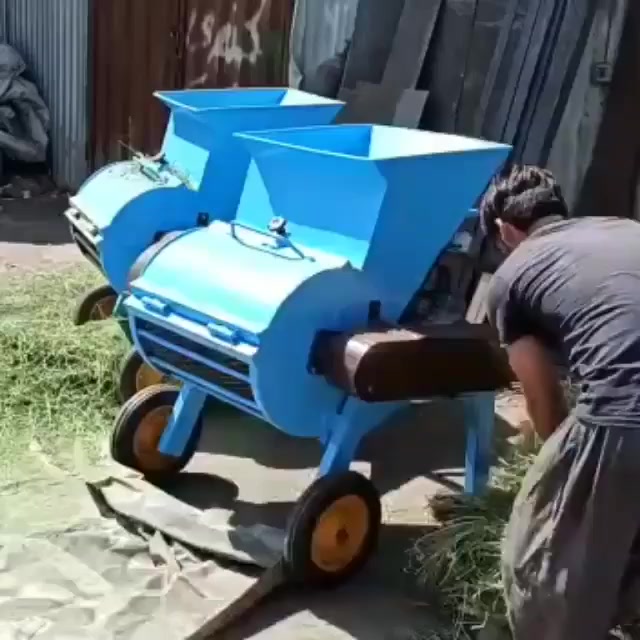 مثرامه وكاروضه 
 تبن وجت وبرسيم والخبز اليابس والكصب 
قدره الماطور 
 سبعه ونص حصان 
ثري فيز 

ياتي معها ٢ غرابيل وجوزه وكيبل 

للأستفسار الاتصال على الارقام
***********
***********   واتساب 
***********   واتساب 

العنوان / محافظه واسط / قضاء النعمانيه / مقابل مجلس بلدي وجامع الحاج جلال الكناني*
