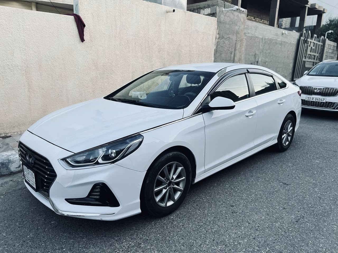 سوناتا للبيع موديل 2018 امريكي نظيفه كلش وجاهزه من كلشي  محرك 2400رقم انبار بيه ضربه في امريكا جاملغ  السعر 115وبي مجال لتواصل على الرقم ‭0780 972 4023‬
