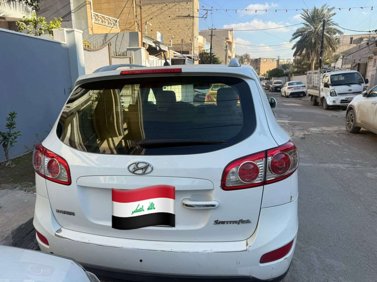 🚘 للبيع – هونداي سنتافي 2011 | خليجي
📍 الموقع: بغداد – البلديات
📑 الرقم: شمالي - باسم كردي 
⚙️ المحرك: 4 سلندر – اتوماتيك

---

🌟حادث العراق:
طخه بسيطه بالجاملغ الامامي الايمن ومعدله بارد ✅

الجاملغ الخلفي الايسر صبغ ✅

السونار مرفق مع الصور✅

الرقم شمالي القديم السنوية ساقطة ✅

——

✨ المواصفات:

اللون: ابيض

محرك  مبدل جديد قبل فتره وكير خير من الله ✅

صدر نص عمر ✅

تبريد كهربائيات مابيه نقص✅

تبريد 3 قطع سلايد كامرة شاشة ✅

 اشاير بالمري مري شفط ✅

تدفئة بالكشنات كشنات كهرباء✅

ماشية السيارة (180 km) الف ✅

---

💰 السعر: 148$ وبيه مجال
📞 للتواصل:***********
