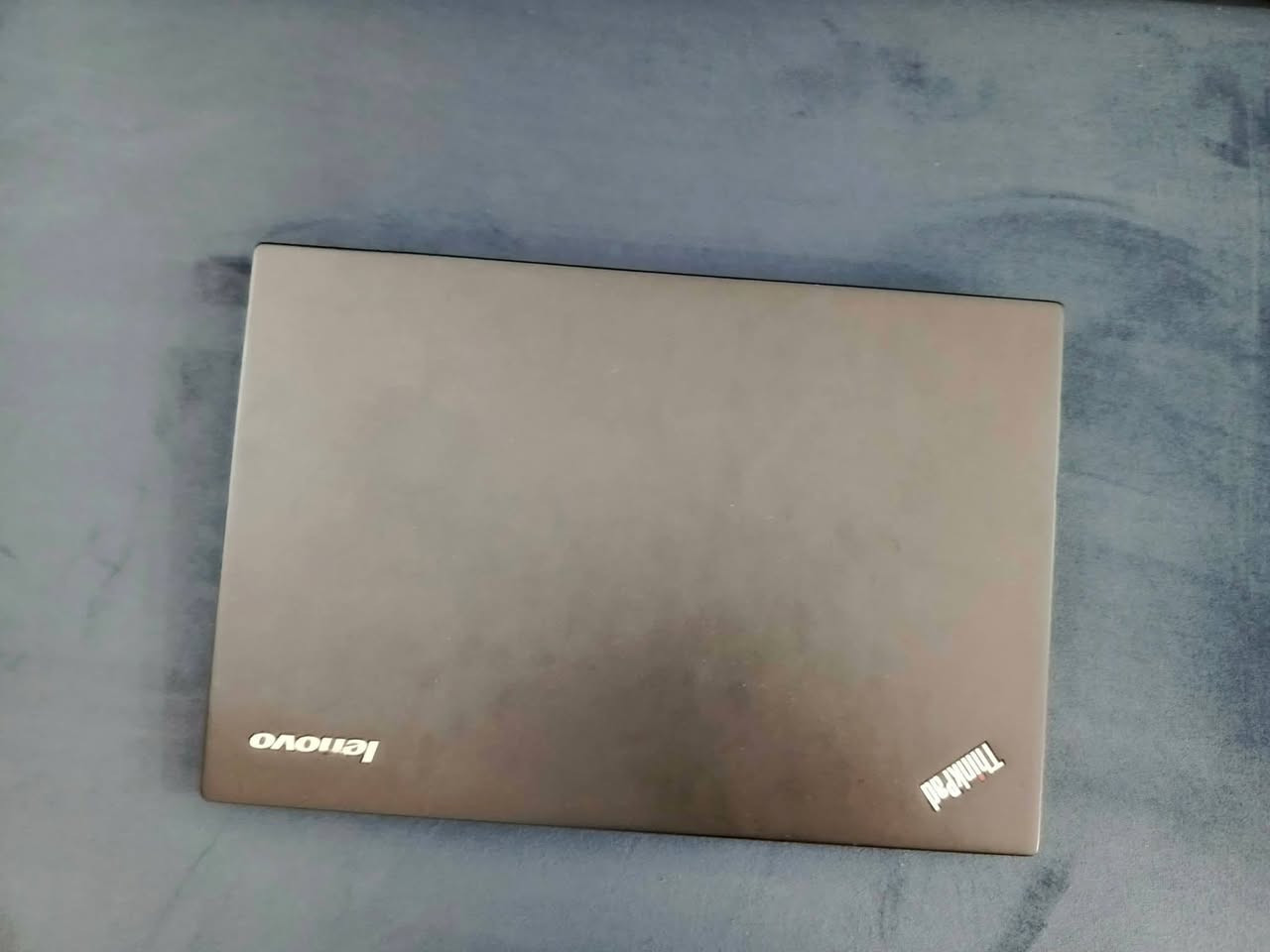 السلام عليكم
لابتوب Lenovo ThinkPad T450s

ذاكرة اجمالية 237
المواصفات الباقية موضحة بالصور
كامل ملحقات شاحنة وجنطة وماوس 
مستعمل فترة قليلة اخو الجديد
 السعر 225 
للتواصل خاص


**إذا كنت صاحب هذا الإعلان وتريد حذفه لأي سبب، رجاءا أرسل رسالة إلى الدعم الفني**