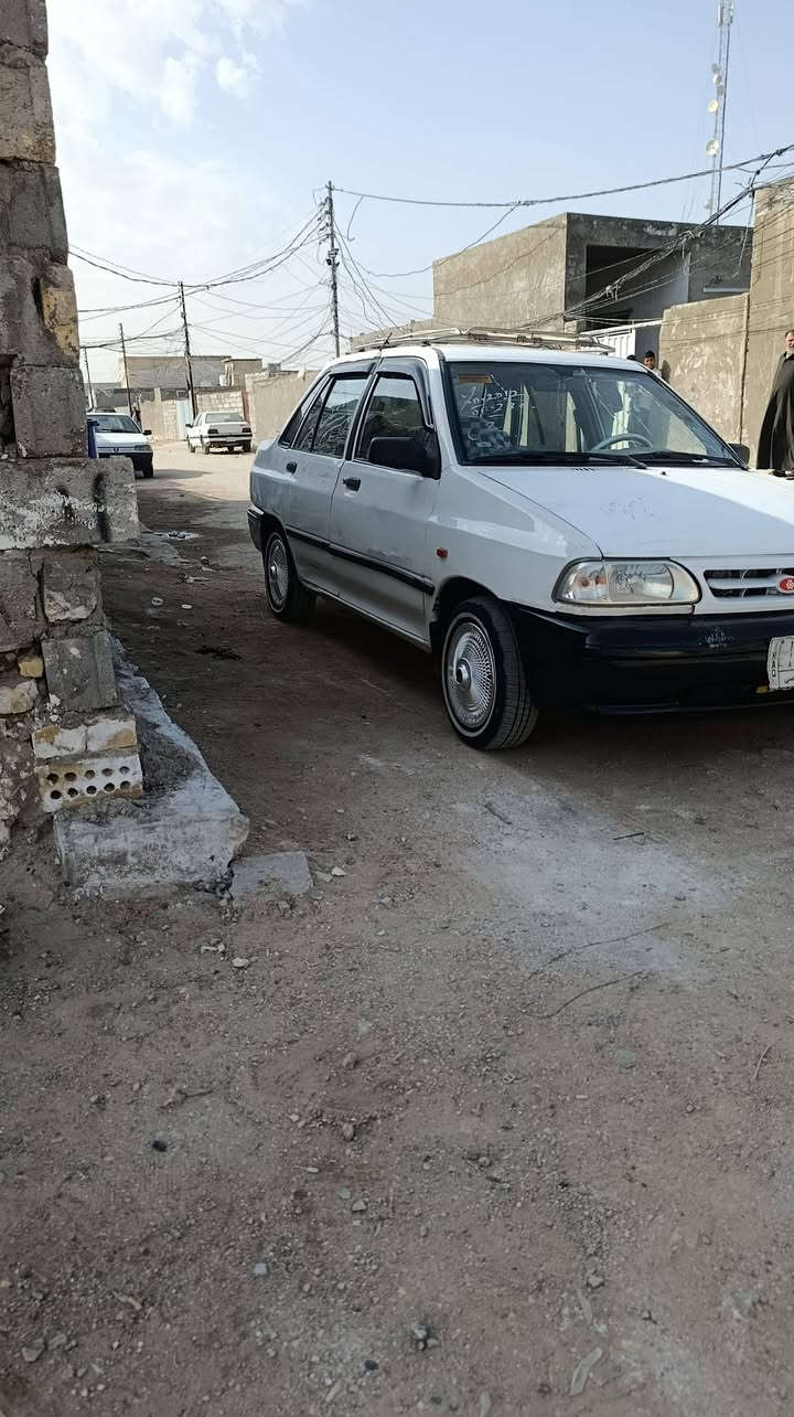 سلام عليكم شباب سايبه البيع موديل 2012 سيارة مكفوله من صبغ وتبديل وضربه جاهزة مكينة اكير حداديه كله جديد كهربائيات كله شغاله سيارة برغي ما عايزه كبل الشارع سعر نتصال على رقم ***********
