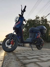 دراجة شحن • R9 • بطاريات جديدة