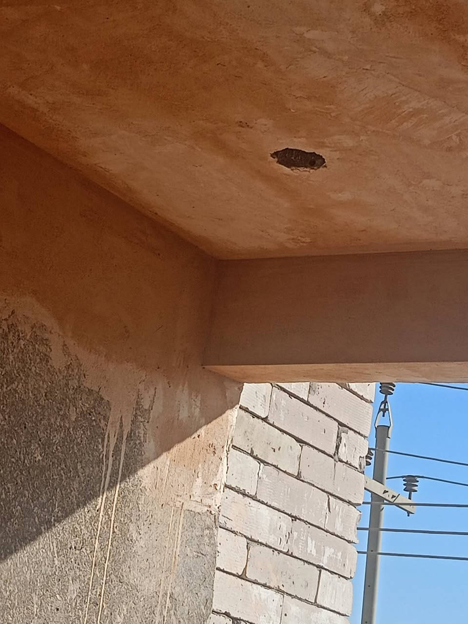 كادر خلفات لبخ وبياض وجص وسميت شغل درجه وله كله مصاطر ***********
