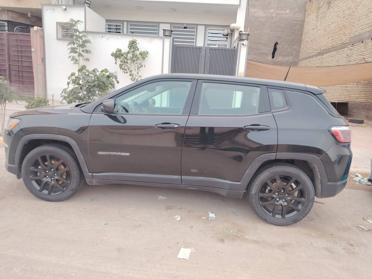 السلام عليكم جيب كومباس موديل ٢٠١٨ مكفوله بيه بس بارد السعر ١١٨ ورقه وبيه مجال مكان السياره كربلاء ***********
