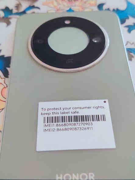 هونر x9d مستخدم يوم جديد بمعنى الكلمة ذاكرة 256 عشوائية 12 بطارية 8300 الجهاز غني عن التعريف  مكاني بغداد الخطيب الزراعي السعر 350قفل للاتصال***********1
واتساب ***********
