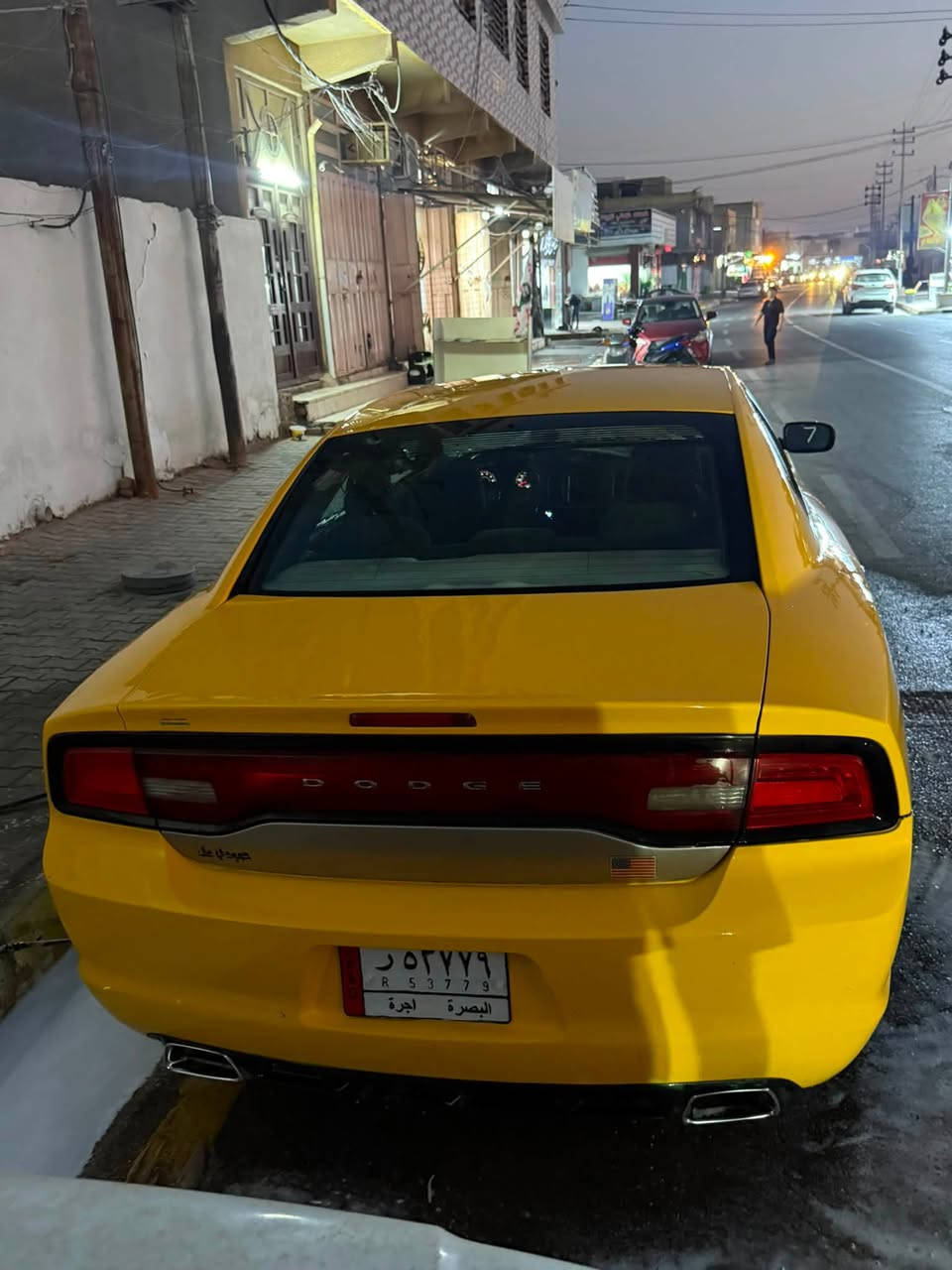 معروضة ١٥٣ ورقة وبيها مجال بسيط 

حادثها جاملغ امامي فقط بدون دواخل

السيارة جاهزة للاخير كير ومكينة وحدادية

بدون نقص برغي

بأسمي رقم بصرة مشروع وطني تحويل ب اي مكان

هزة جديدة

مصفرة هيئة وغرامات وجاهزة للاخير خطها كوت بغداد

عليها ويل بوليسي وتخم تاير جديد

مكانها الكوت معروضة ١٥٣ وبيها مجال بسيط

***********

