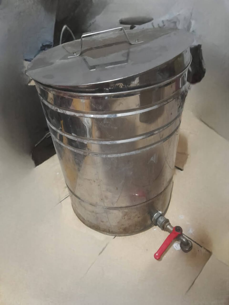 كنتور صاج عراقي أبو الملحق ٦ ابواب للبيع مع غراض للبيع


**إذا كنت صاحب هذا الإعلان وتريد حذفه لأي سبب، رجاءا أرسل رسالة إلى الدعم الفني**