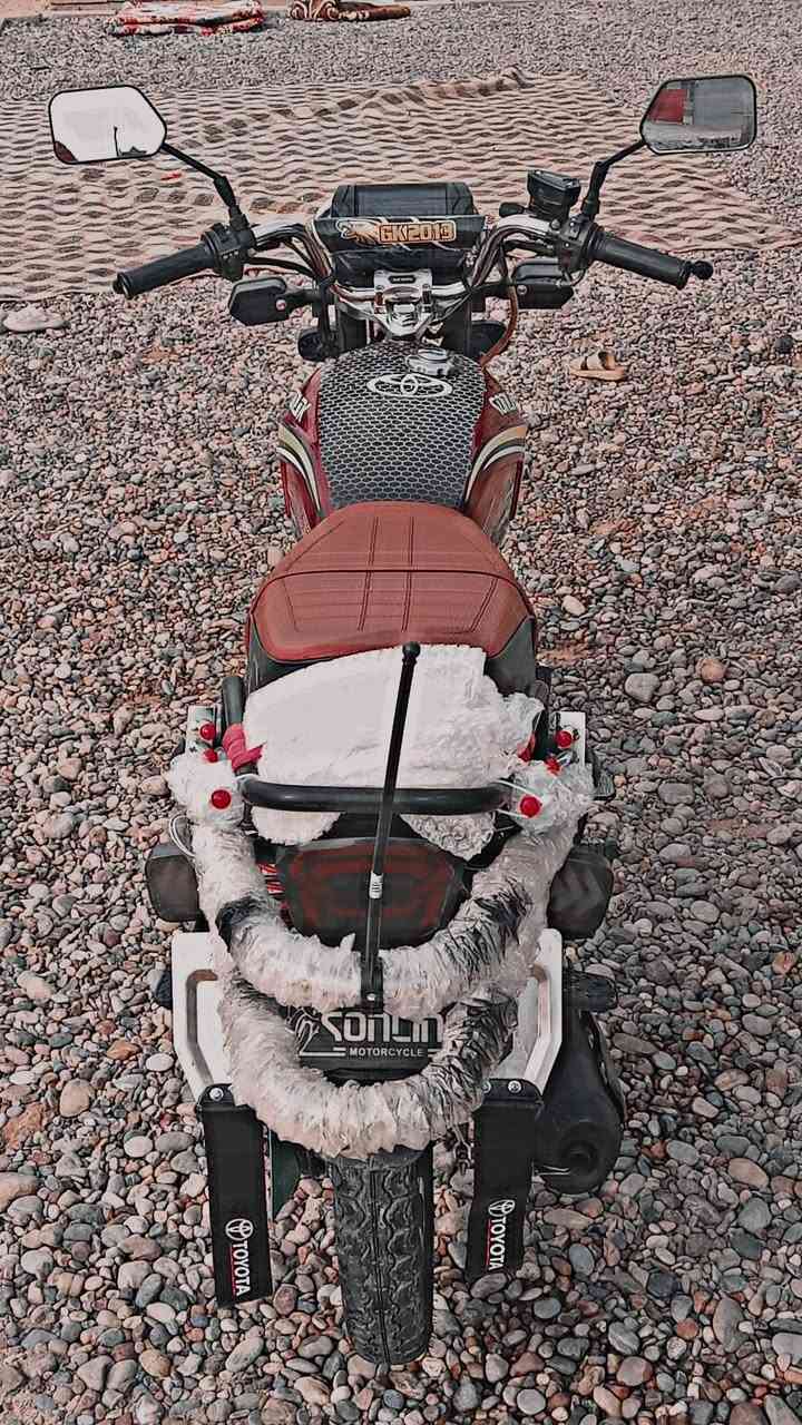 السلام عليكم
للبيع دراجه سيڤان 2024 شكل 2025 ❗️❗️
الباب الاول المحرك اسود
دراجه كامله مكمله ما تصرف عليها ربع 📍
محرك 200 شرط ما مفتوح كهربائيات 
كلها شغاله كله جديد شلعه ومعدل فولل 🔥🔥
والسيڤان معروفه مواصفاته شاشه الكترونيه لايت يجي زينون اشاره دبل اشاره قفل ستيرن قفل خوذه انذار 
حمايه  
واسويلك مكاتبه الدراجه كلش نضيفه تجي وتشوف بعينك مكان الدراجه العلم سعرها 750 وبي مجال موجود خاص و على الرقم / ***********
