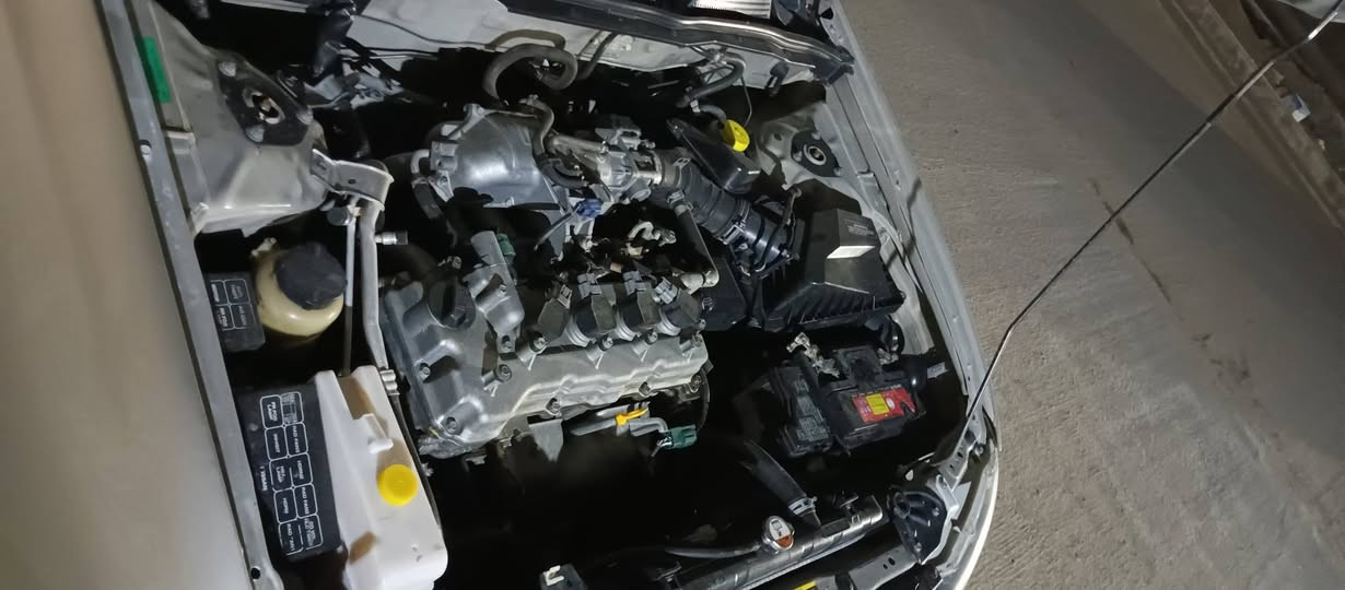 السلام عليكم 
نيسان سني موديل 2010
سياره رقم بغداد مشروع وطني 
محرك قبق ابيض مرغوب سياره بحاله الوكاله بيه قطعتين اثر حادث درجه وبيه بارد بسط جدا 
سعر 100وبيه مجال بسط مكان بابل 
رقم صاحب السياره  *********** تفاصيل اكثر
