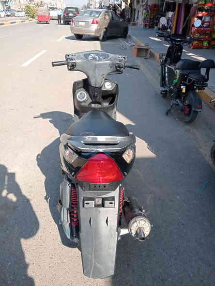 سلام عليكم دراجه ثعلب  للبيع الدراجه رمبه منزله صار شهرين الدراجه نضيفه  شلعه فوال كهربائية كلها شغاله اريدها 850 وبيها مجال هذه الرقم *********** على مازنجر موجود
