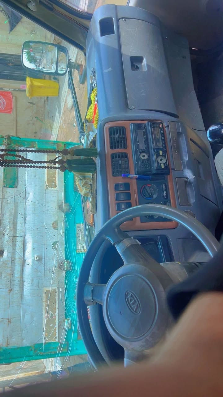 سلام عليكم كيه فنتيره مديل 2004
قماره كلابي مكفول مكينه وكير وحداديه
***********ملاحضه
سنويه جديد ورقم الماني بس ما مستلمه بس وصل
