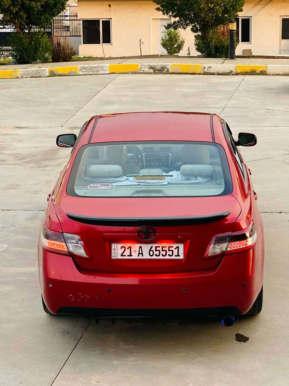 كامري خليجي 2011 رقم سليمانية 
رقم وسنوية جديدة 2028 شهر ال 3
محرك 4 سلندر حجم 2400
 كير ومحرك شرط 
طخم تايرات جديدة ( لووك )
شاشة وكاميرا خلفية دوار
دشبول ودواخل الغرفة نظيف
تبريد قطعتين 
تدفئة وتبريد وكهربائيات شرط
طخم امامي وخلفي وحدادية شرط
بلاجكتور امامي زينون 
منظومة لايتات زينون
بك لايت ليد + عدسة
حساس دعامية خلفية
سبايدر خلفي كماليات كاملة سيارة شبابية جاهزة 
السيارة بيها صبع نصف باب فقط بدون دواخل
بجم امامي كبس داخل الصندوق كبس 
سعر  113 $ بيها مجال للطيبين
شرط التحويل والغرامات
اسيا واتساب ***********
كورك             ***********
عنوان كركوك اسكان قرب مستشفى ازادي 
شراي اتصل وتدلل كركوك, العراق
