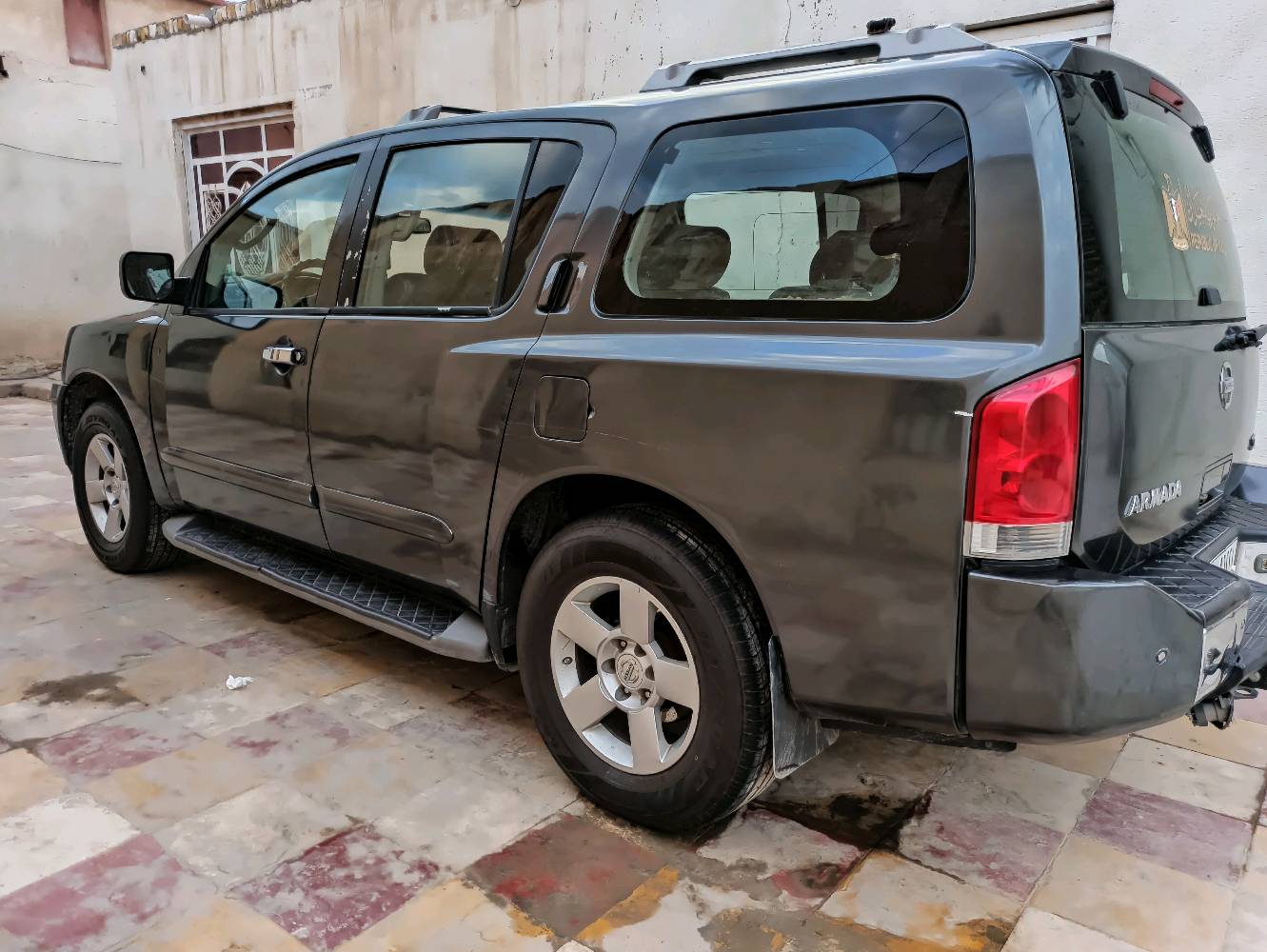 سيارة نيسان ارمادا  2007  رقم بغداد مشروع وطني  گير ومكينه خير جدد حداديه تخم تاير كهربائيات كله جديد كشنات كهرباء جنطه كهرباء وشفط فتحه سقف وشرط مكفوله من الضربه صبغ حزام اثر جراد .. سيارة حلوه  مكانه الناصريه سيد دخيل ألسعر 80 وبيها مجال 
..‏‪0775 042 8083‬‏