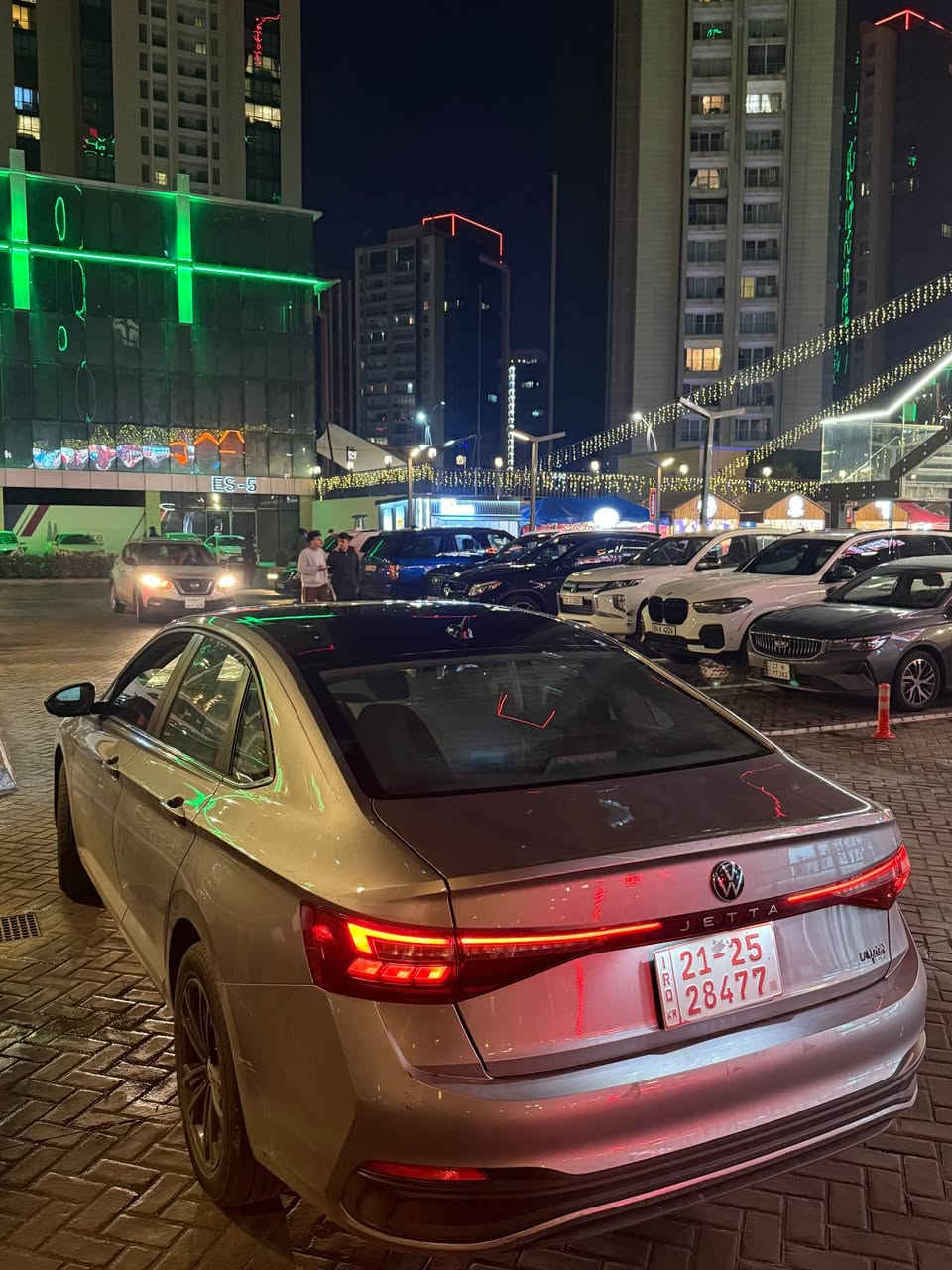 Jeta 2025 S ماشية ٤ الف 
قطعتين صبغ بجم جاملغ باب صبغ 
سعر بلاش ١٥٣ ورقة جوة سوق مكان سيارة اربيل 
شبرين pdr بل قمارة مال شحن 
***********_*********** أربيل, العراق
