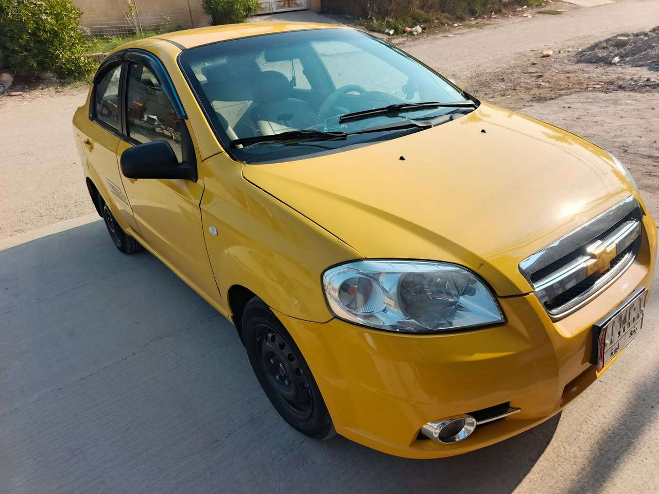 افيو ٢٠٠٧ وارد امريكي ضررها جاملغ ايمن بدون دواخل كير ومحرك كفاله داخل جلد تبريد شغال تدفئه شغاله رقم بغداد بسمي حداديه ممتازه گير عادي مكان السياره بغداد *********** السعر ٤٥ وبيها مجال بسيط
