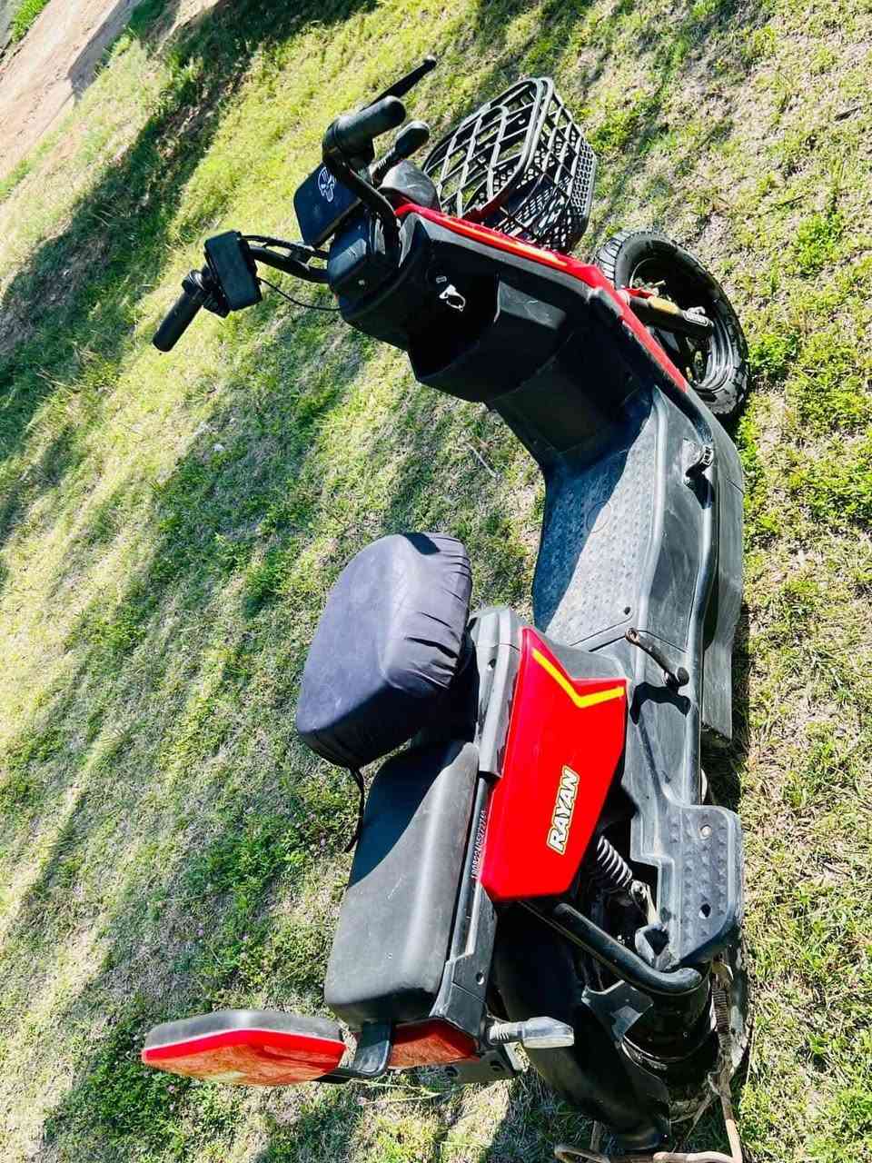 للبيع بايسكل شحن.... 🔥🔥
موديل.: 2025🔥🔥. 
بطاريات:  اربعه🔥🔥
سرعه حقيقي: 45 🔥

نضيف 80%🔥

رقمي: *********** للاستفسار او المشتري

تلحك متلحك اخر قطعه.. 🔥🔥
المكان:  كربلاء العطيشي. 🔥💁🏻‍♂️
سعر: 350 بي مجال بسيط🤯🤯
