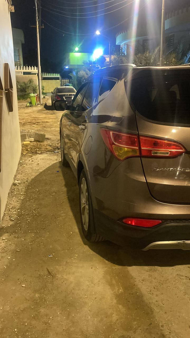 سنتافيا خليجي2016بصره حره تحويل باسمنه ذهبي محرك سته سلندر محرك كير حداديه تبريد ابلاد ميه ميه صبغ كلير عام تجميل جاهزه *********** البصرة, العراق
