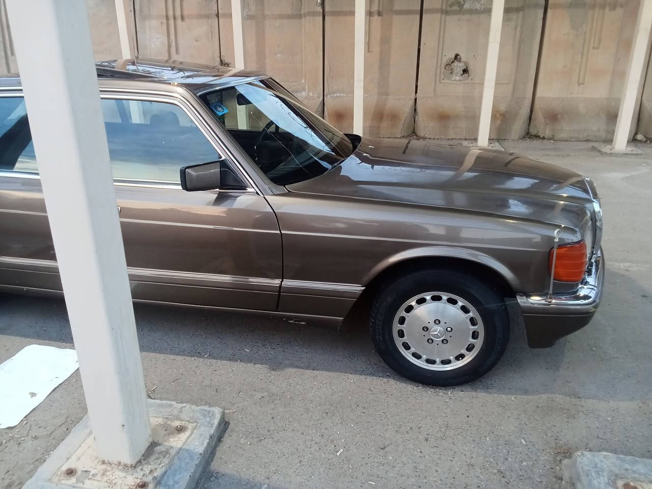 السلام عليكم اخوان مارسدس م 91باب طويل بلاديه تبريد ثلج محرك كرير خير من الله تخم تاير جاهزه مال جناب محرك 300بلاد مملعب بسياره سعر 70وبيهه حل الجيه *********** كربلاء طوريج وذا اكو مراوس هم ترهم
