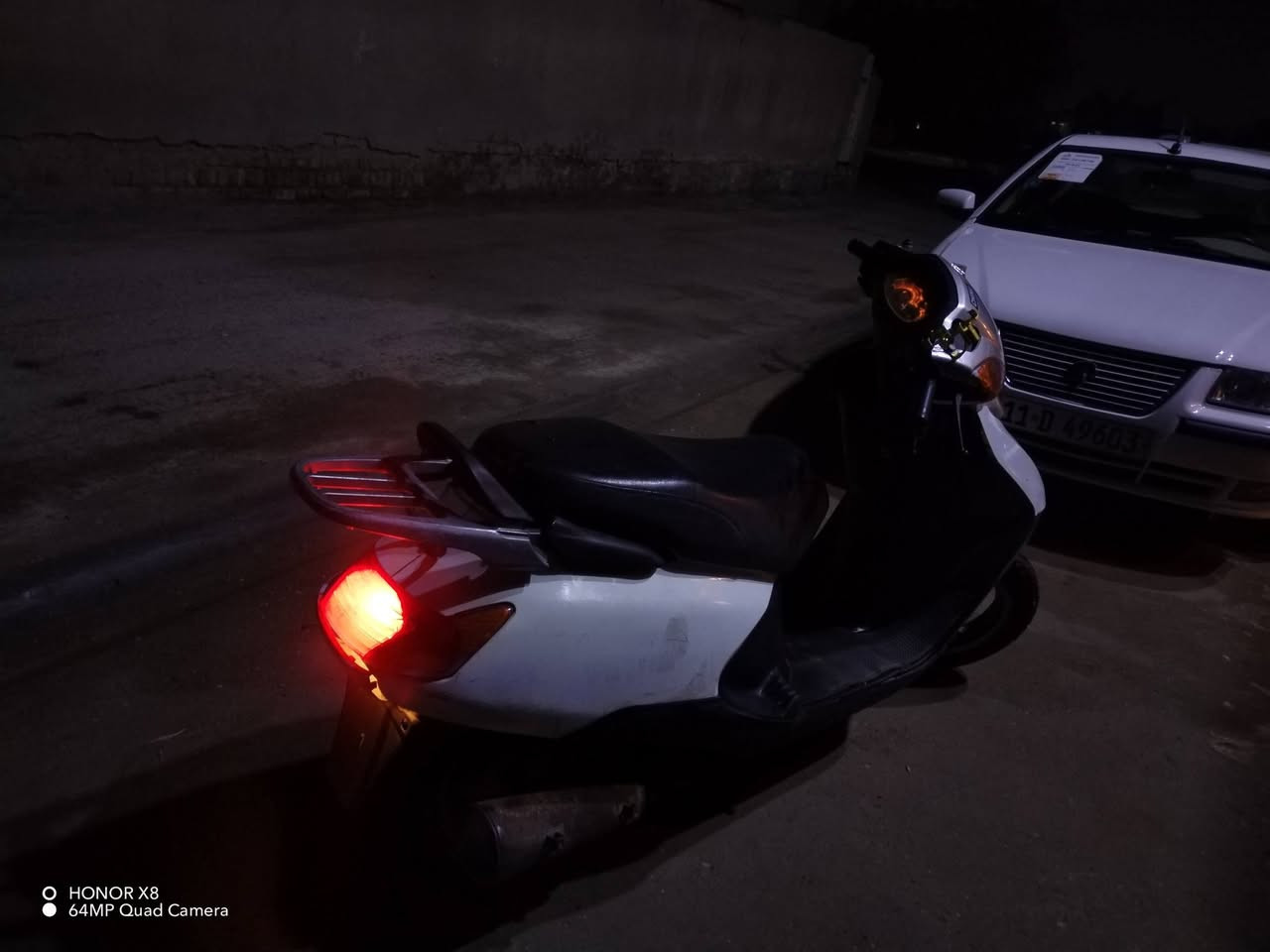 السلام عليكم
دراجه سبيسي للبيع الدراجه شغاله مابيها شي

السعر 300 وبيها مجال

المكان خاجيه والرقم : ***********
