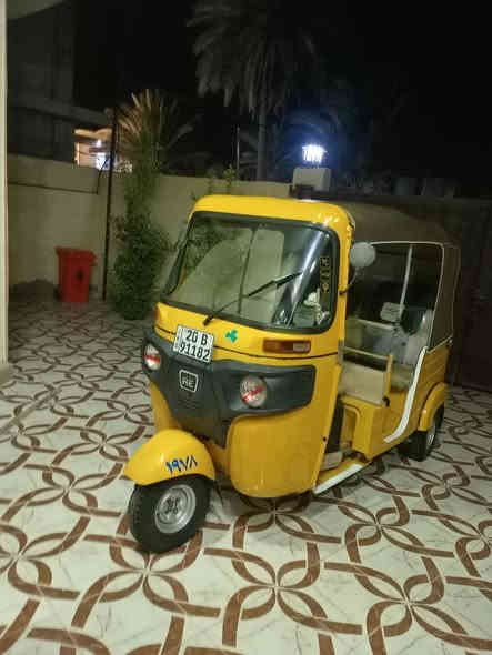 تكتوك للبيع موديل18شهر 11 كامله مواصفات كله جديد سعرها خمسه ونص وبيهه مجال العنوان ديالى الخالص  ***********
