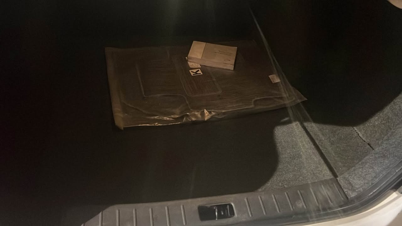 السلام عليكم

🚘 نيسان سني موديل 2020
📍 الممشى: 49 ألف
✅ مكفولة من التبديل والصبغ والبارد
⚠️ توجد ملاحظات بالكشر

🔧 تبريد + كير + محرك + كهربائيات كلهن جدد
🧾 السيارة استلام زيرو على إيدي من 6 سنوات
🎵 المسجل الأصلي
🔑 سويجات عدد 2
📚 كتلوكات موجودة
🛞 سبير + عدة + كاعيات غير مستخدمة

📄 الرقم أربيل باسم شركة تحويل أو وكالة
📅 السنوية ساقطة من سنة
✅ الغرامات مصفرة

📍 المكان: بغداد
السعر دفتر ١٠٠ ورقه

📞 للتواصل:
***********
أبو الحسن بغداد, العراق

