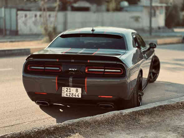 دودج جالنجر - dodge Challenger
دودج جالنجر للبيع   
6400cc🏁

التبريد ثلج❄️

الكير مكفول📍

المحرك مكفول🛞

الموديل 2018🔺

اللون اسمنتي🩶

ممشى السيارة 53 ميل🔺 

حادث السيارة جاملغات امامية سرقة والبنيد مبدل وراس الشاصي وليس الشاصي معوج ومعدل كما واضح بالصور 

المواصفات 🔺
داخل لونين 🔹

كشنات حضن 🔹

شاشة جبيرة 🔹

كاربلي🔹

سستم صوت الباين 🔹

شفتات ستيرن🔹

اس ار تي مود 🔹

برفورمانس بيج 🔹

سوبر تراك باك 🔹

كامرة خلفية 🔹

ويالة نجمه 9.5 خسفة قوية 🔹

بريك برمبو🔹
-------------------------------------------السيارة مابيها اي نقص 🔶

مكان السيارة : البنوك شارع الفتلاوي 📍

رقم الهاتف ☎️ :*********** السيد 
السعر  180
