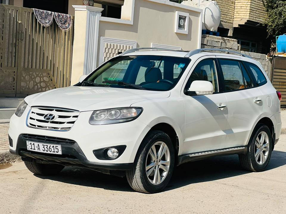 سلام عليكم سنتافي 2012 خليجي فول 1ع1. يعني 6 سلندر شرط المكينه والكير بلادي ع شركه  7 راكب 3 قطع تبريد شاشه كامره بصمه تحكم ستيرن كشن كهرباء كشن جلد يدات نيكل باسمي رقم بغداد شرط التحويل. كفاله من صبغ والتبديل والفتح عد بارد قليل مع تكحيل بسيط وسونار مرفق بلمنشور سعر 155 مكاني بغداد اليوسفية.  ***********
