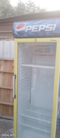 عارضه نضيفه جدا بدون صيانه  07712922550 السعر 250 بغداد تقاطع الكياره