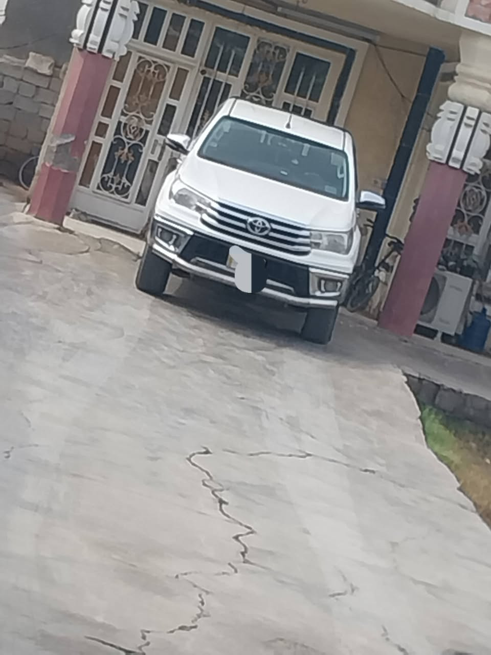 سلام عليكم البيع و مراوس فورويل هايلوكس ساز كفاله منضومت غاز موديل١٨ رقم انكليزي بسمي سيارة جديدة محرك كير جدد وتماتيك  رقم *********** مكان بغداد المدائن ***********سعر ٢٦٥ وبيها مجال
