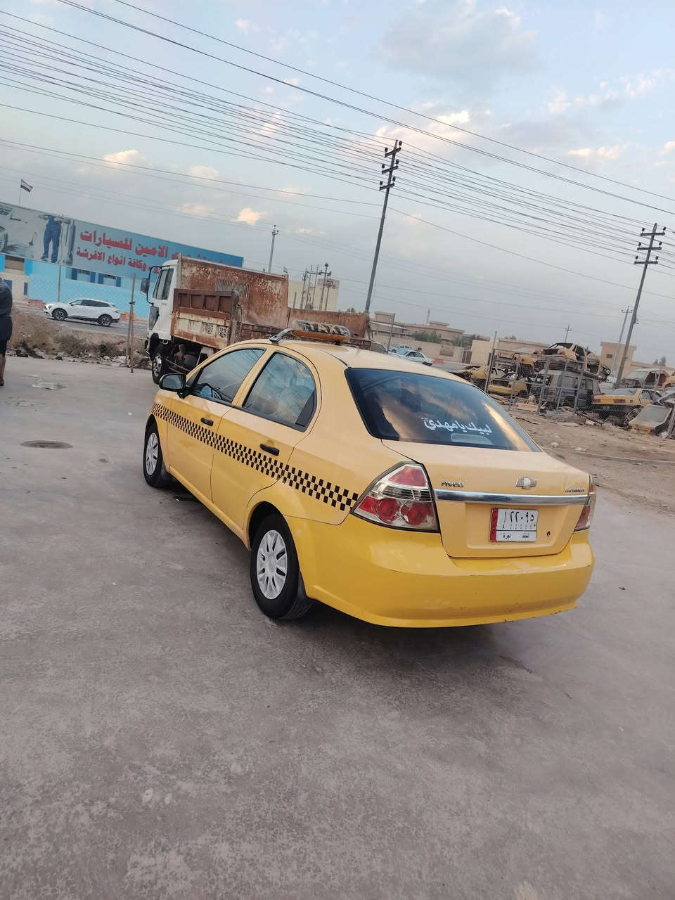 اعيد النشر بسبب الوعود الكاذبه
 سلام عليكم افيو موديل 9 خليجي للبيع مكينه وكير عادي تبريد شرط حداديه جديده مكان الدوانيه قضاء الحمزه الشرقي السعر ٥٢ وبيها مجال بسيط سنوار موجود تأكد وخابره ابو ٤٥ اترجاك لا تخابر لان الله شاهد عابرتك ***********
