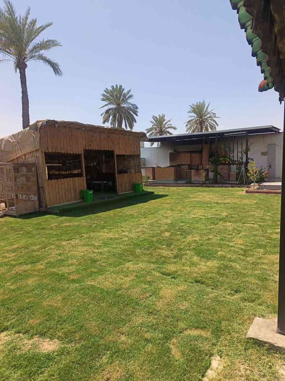 مزرعه شاليه روز الترفهيه للايجار
تحتوي على 
بيت مؤثث كامل 2 غرف نوم🎪🏡🏠
صالة كبيرة🏠
مطبخ جاهز مع الأواني 
مسبح كبير 🛝🌊
 🏖  
حديقه  كبيره🏕
مكان للشواء 🔥🔥🔥
 🚥🚥
كراج للسيارات 🚙🛻
ألعاب 
بليارد فيشه منضده طائره وكافه انواع التسليه🎱 
التأجير نهاري وليلي ويوجد مبيت 🌕☀️🌛🌛
المكان المدائن .سلمان باك 
للحجز الأتصال***********
 متوفر واتساب ايضا***********
