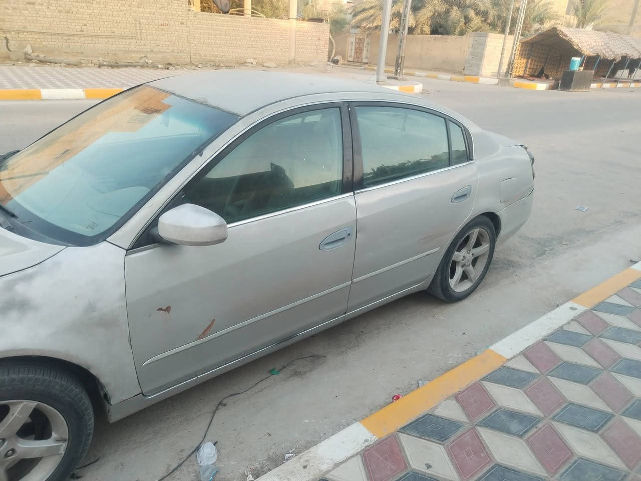 نيسان التيما ٢٠٠٥ رقم بغداد بأسمي  محور كير ومكينه كامري ابو الجف 
مثل ما موضح كدامكم بيها جراد بالبنيد وبيها طخات ما مسويهن  حداديه 70٪ 
تبريد يشتغل
المكان الناصرية
السعر ٣٣ ورقة
***********
