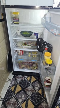 ثلاجة الحافظ • ٢٦ قدم • شغل فول