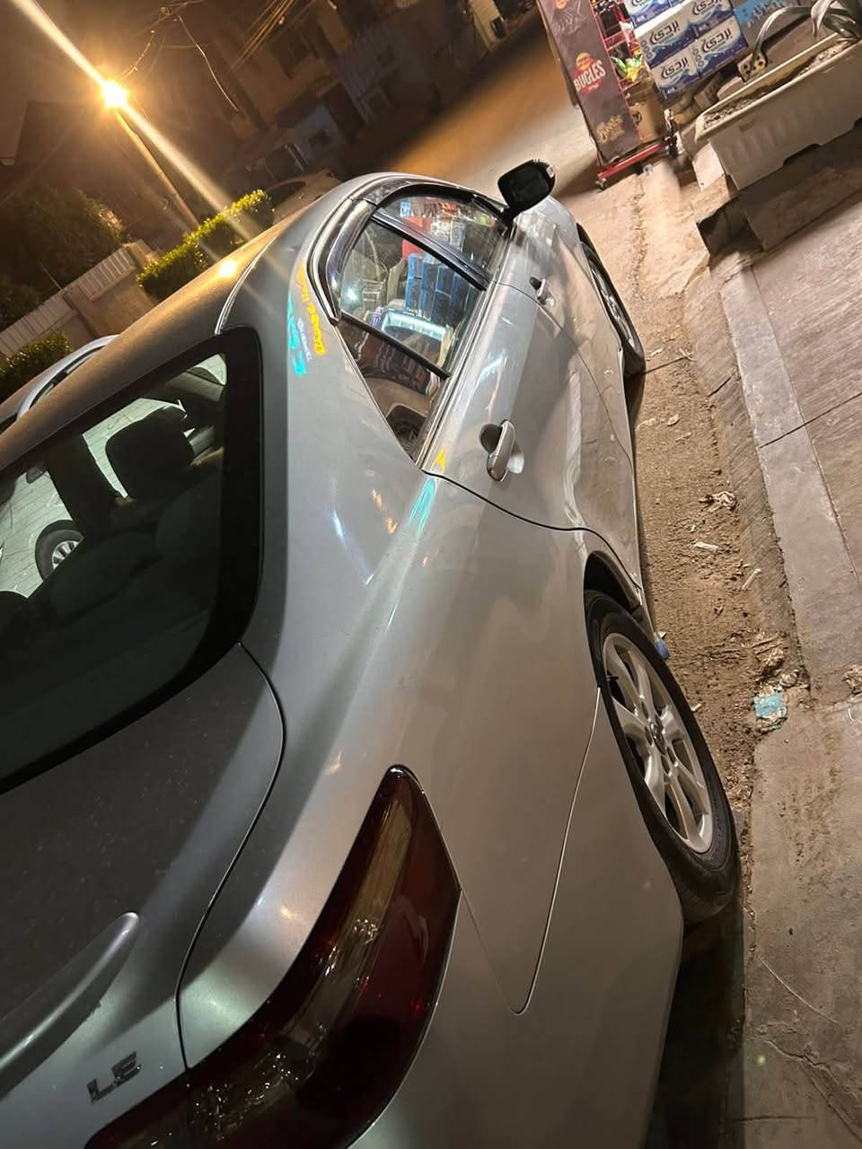 سلام عليكم
كامري ٢٠٠٧
٦سلندر ٣٠٠٠
بيها صبغ حزام للجماليه سياره نضيفه وكاعده مناقصها برغي
مكاني بغداد الكراده
***********👍
