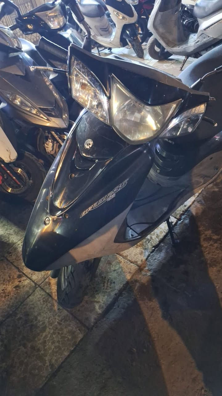 بريز ببغاء نوزل ياباني سكليتر خطين رمبة اي نقص مابيهة  نضافه فول دراجه جديدة لوك السعر مليون 50
***********
