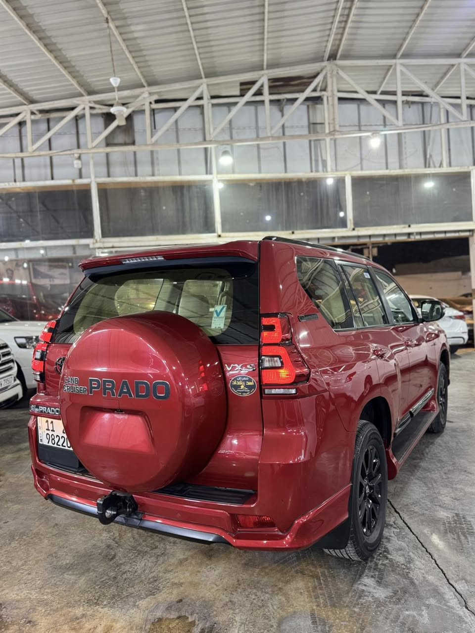 ابدأ رحلتك نحو القيادة المثالية مع معرض الدله للسيارات🚘، حيث الثقة والتفوق يلتقيان في كل تجربة قيادة. نحن نعلم أن السعر والجودة هما عوامل حاسمة في اختيار سيارتك المثالية، ولذلك نقدم لك أسعارًا تنافسية لا تُقاوِم.

الموقع📍: بغداد الكريعات شارع الوقف السني 
للاستفسار :***********
                    او 
***********

اللاستفسار عبر الواتساب ‬

النوع:تويوتا برادو 
الموديل:2022
حجم المحرك:V6
عداد المسافه:84 الف كيلو متر 
خليجي 
المواصفات:
Vx.s
بصمه تشغيل
بصمه ابواب
فتحه سقف
7 راكب 
3قطع تبريد
كشنات جلد
كشن كهرباء
شاشه
كامرا 

حساسات 
تحكم ستيرن جهتين 
مثبت سرعه 
وباقي المواصفات المعروفه
