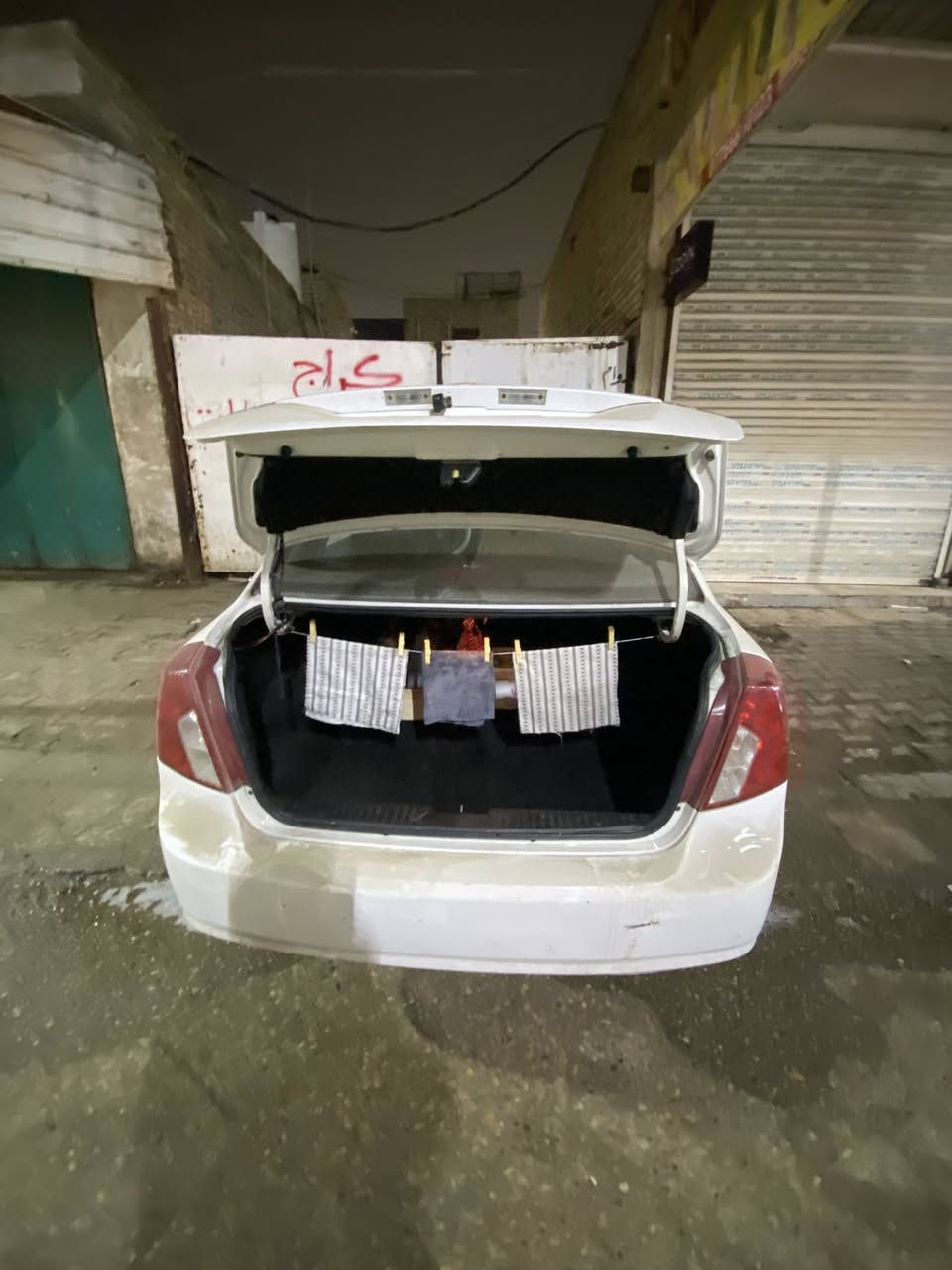 سلام عليكم شوفرليت اوبترا البيع مديل14 رقم ميسان سياره بيه جاملغين الاماميات جه العبري مصبوغ وربع البنيد وجه سايق مبدل العلم الابلادي موجود بي شك بسط جداً والهلا الخلفي بي بارد ومعا ربع دوسه معجنه سياره ماشيه 170 سياره كير مكينه كفاله كهربيات كامله تجي تفحص الاستفسار    *********** ميسان العماره
