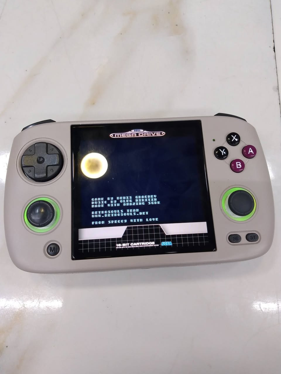جهاز rgcube xx وياه رام 64 اخو الجديد كارتونه موجود مراوس بأيفون حصراً
مكاني صليخ 
***********
