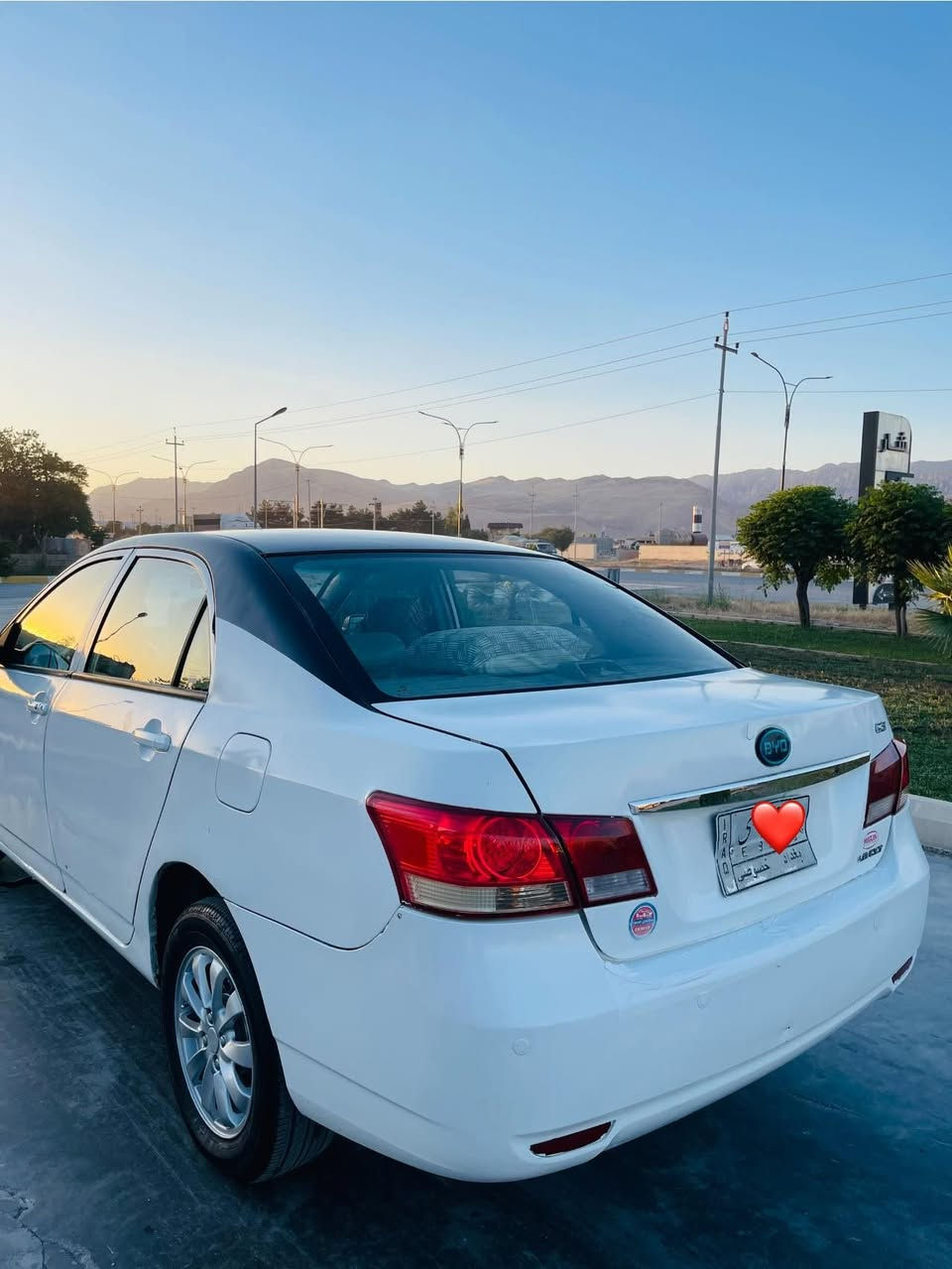 ‏ 🌹 G3    Byd   مۆدێل 2013 🌹
 فول مواسەفات  ، شاشە ئایپاد
بەسمە ، Abs ، جام کارەبایی 
گێڕ و مەکینەی بیلاد  ، تەبریت  
مەسروفی تیانیە ، بەشەرتی فیتەر 
ڕەقەم بەغدایە  بەشەرتی ئەولەویات و پاکانەی مروری بۆ کراوە
بەشەرتی مەدەنی  ، هیچ غەرامەی لەسەر نیە 
سعر  36 گەڵا  مەجالێکی برایانە .
شوێن /ڕانیە (حاجیاوا)
ڕەقەم: 
***********
 ***********
گەر موشتەری نی سەرمان مەئێشێنە مەمنونین.

