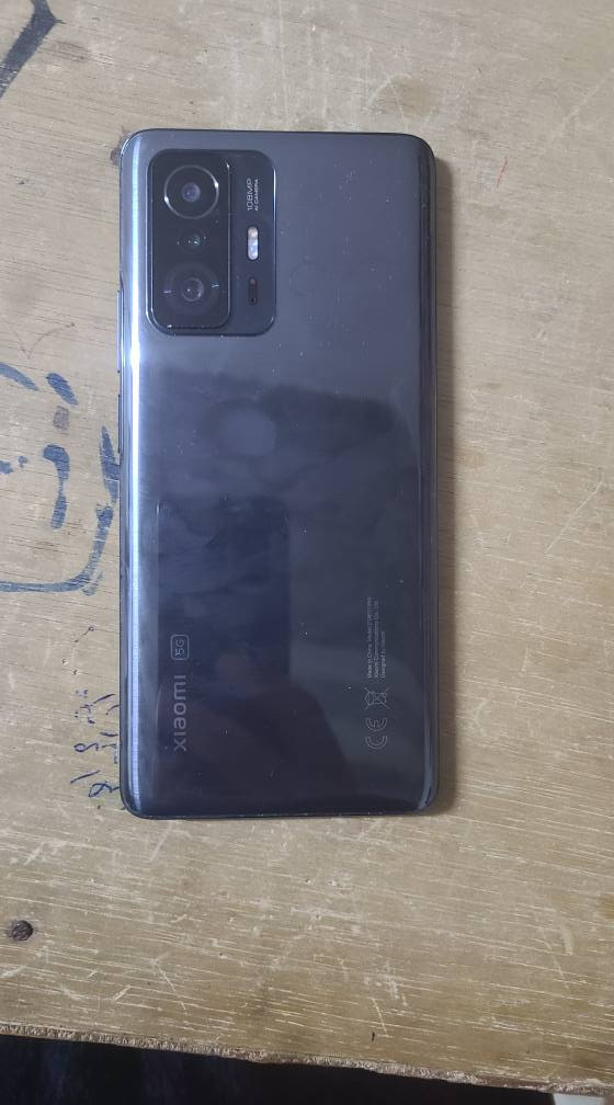 التخزين / الرام: /256 جيجا مع/12 جيجا رام
الكاميرا: خلفية ثلاثية 108+8+5 م.ب. / امامية 16 م.ب.
الشاشة: 6.67 بوصة بدقة FHD+ بها ثقب صغير
نظام التشغيل: اندرويد 11
البطارية: 5000 مللي أمبير. شاومي١١تي برو
السعر ٢٠٠بي مجال او مراوس حسب القناعة الجهاز عيبه فطر باللمس كلاس ما مأثر ع لمس شرط تكدر تبدله ب١٥ كركوك, العراق


**إذا كنت صاحب هذا الإعلان وتريد حذفه لأي سبب، رجاءا أرسل رسالة إلى الدعم الفني**