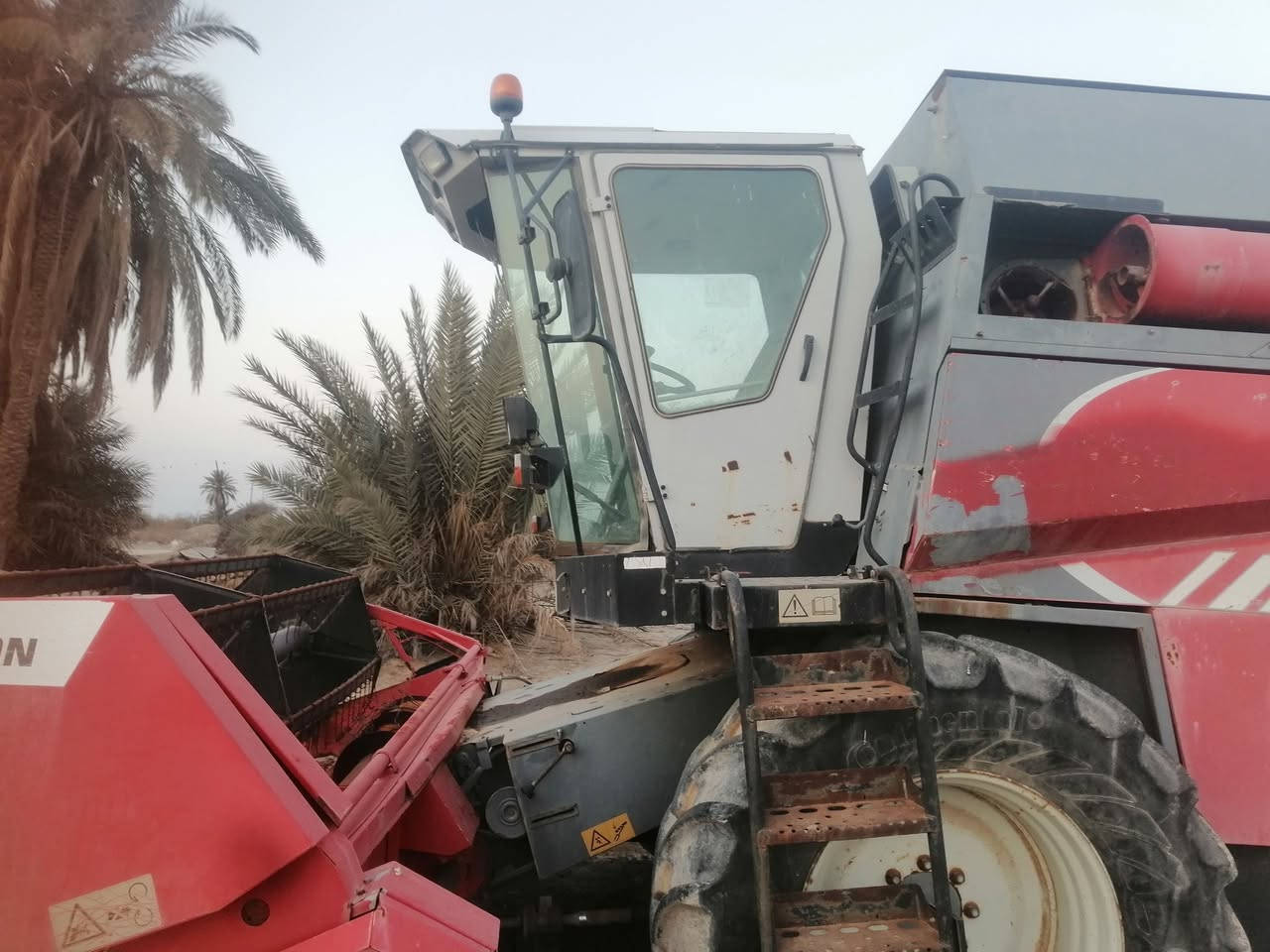 حاصده البيع موديل ٢٠١٣ /  اليشر ي يتواصل على هاذه الرقم***********
