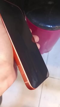 للبيع ايفون 17pm سيم كارت الجهاز ( مبدل سماعه اتصال) بطاريه100 مشحون82...